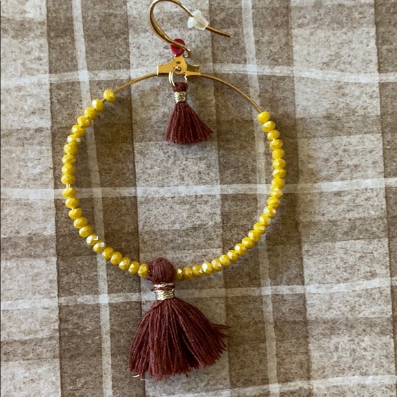 Earrings; Yellow Beaded Hoop; Tassel;  Pierced - Picture 4 of 7